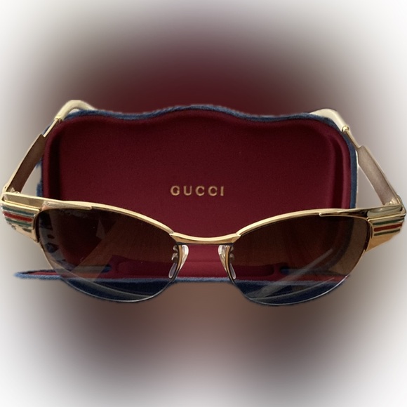 NEW GUCCI Sunglasses✨Authentic Gold Frame Gray Cat Eye Lenses GG0521S - Picture 4 of 15